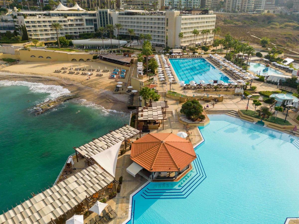 Moevenpick Hotel Beirut Eksteriør billede