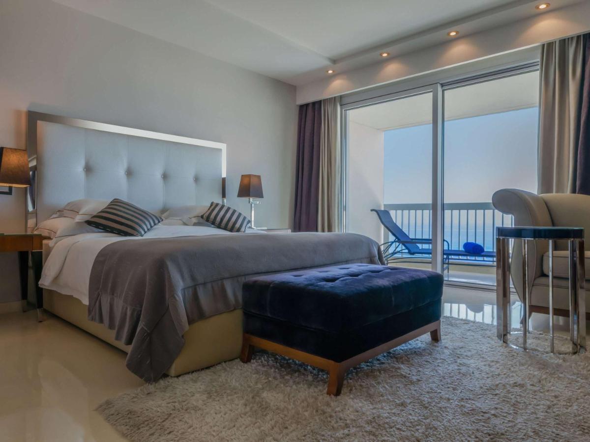 Moevenpick Hotel Beirut Eksteriør billede