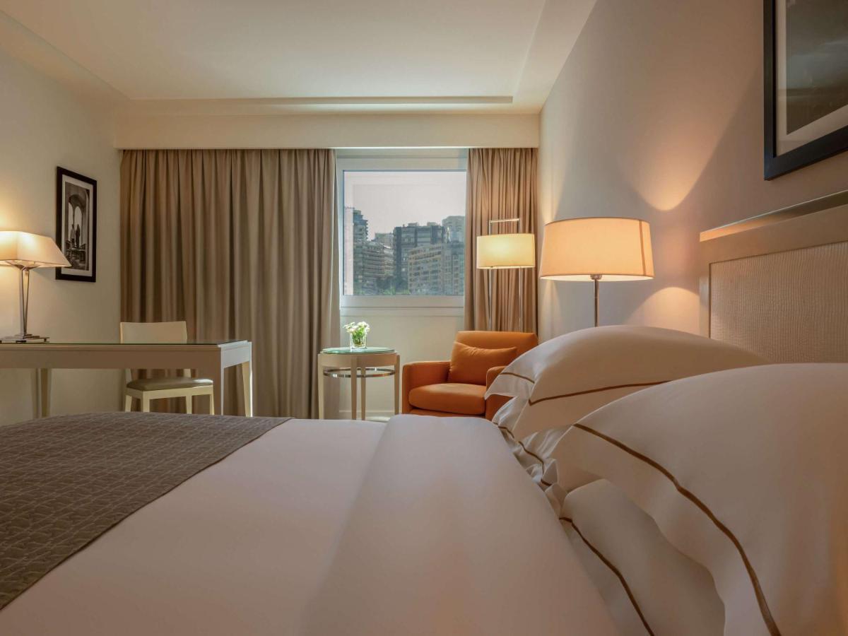 Moevenpick Hotel Beirut Eksteriør billede