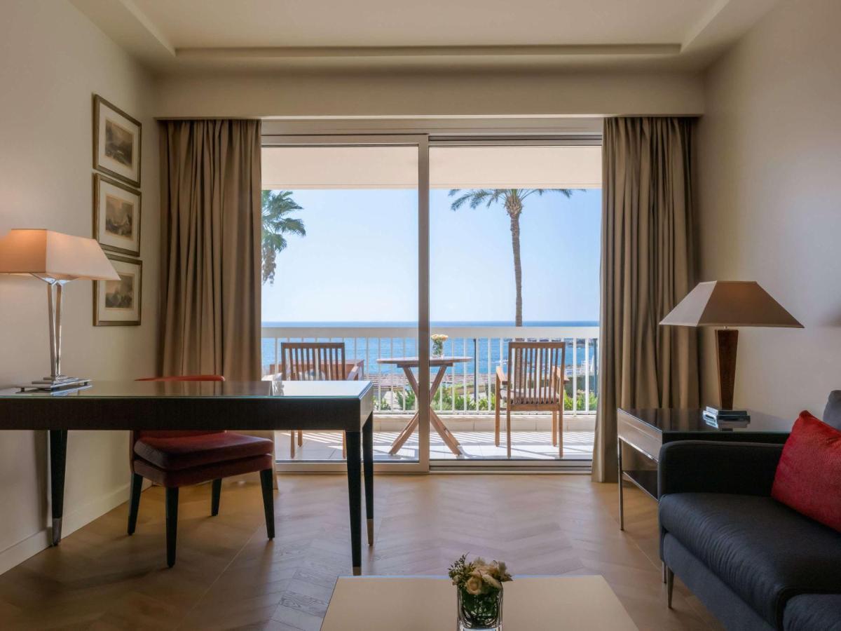 Moevenpick Hotel Beirut Eksteriør billede