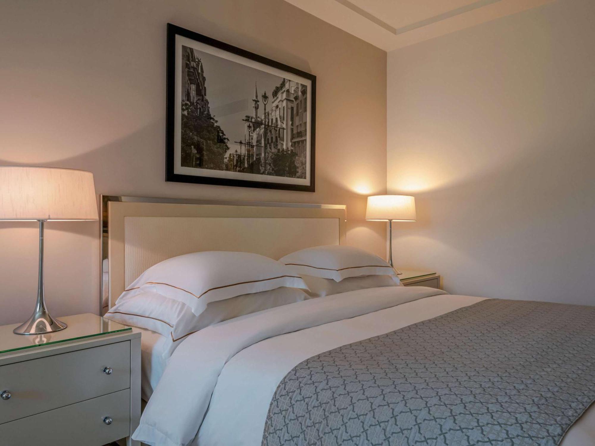 Moevenpick Hotel Beirut Eksteriør billede