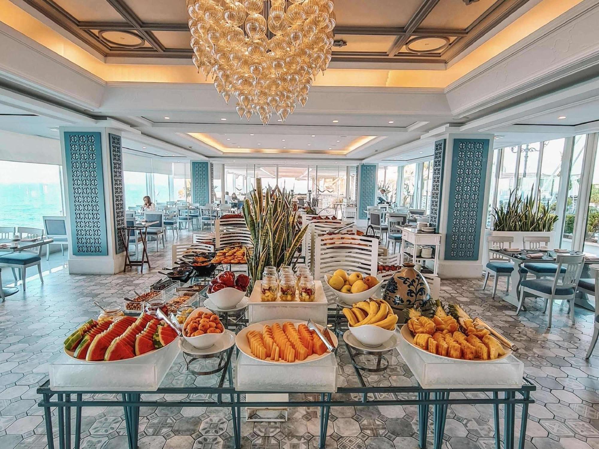 Moevenpick Hotel Beirut Eksteriør billede