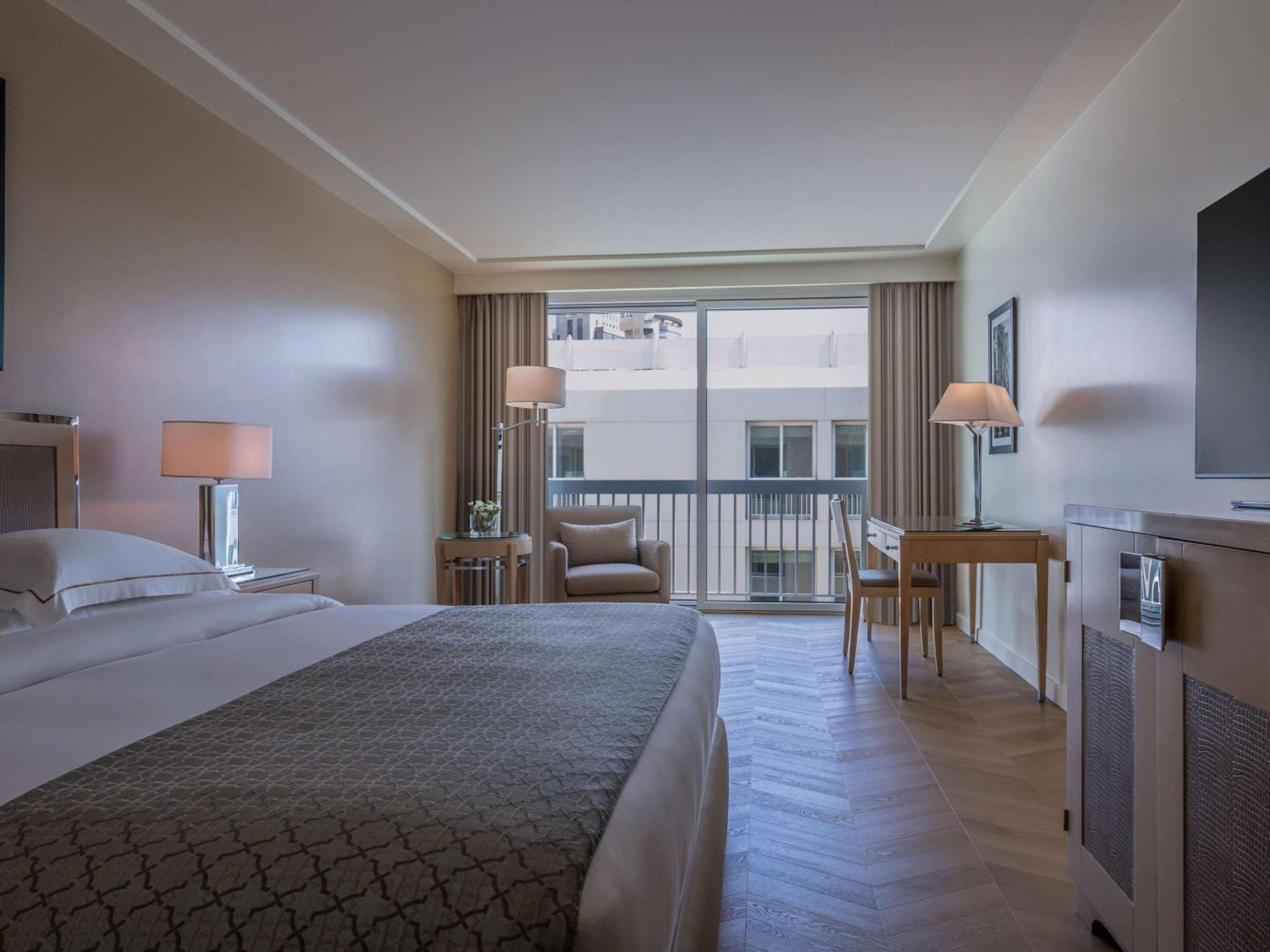 Moevenpick Hotel Beirut Eksteriør billede